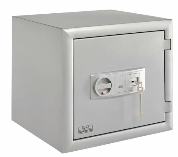 MTD Diplomat Burg Wächter